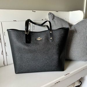 Coach City Tote reversible